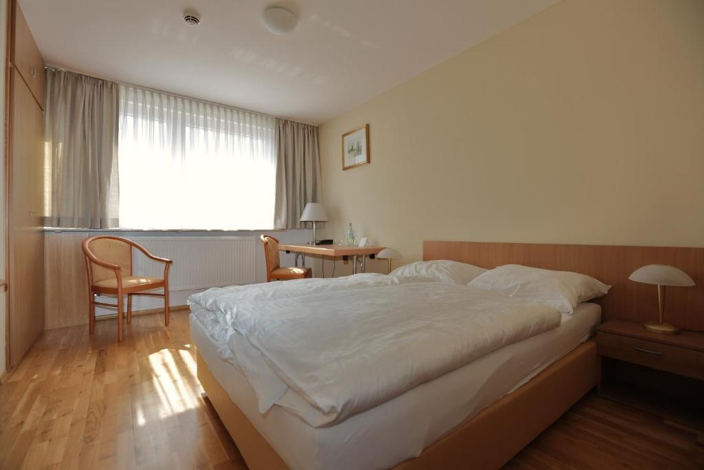 Hotel Am Rossberg Altenahr Habitación foto